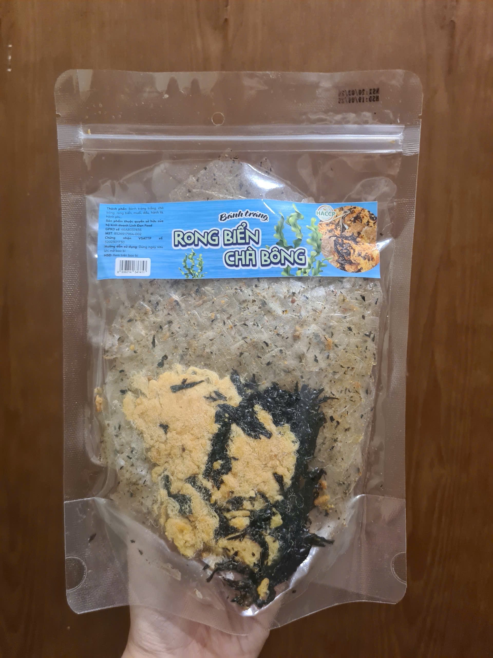Bánh tráng rong biển chà bông